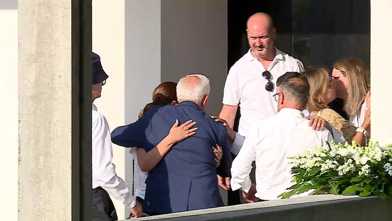 Funeral dos irmãos Diogo Jota e André Silva marcado por emoção