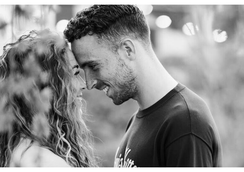 Rute e Diogo Jota juntos num momento de carinho