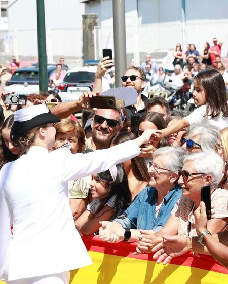 Princesa Leonor despede-se da Galiza com homenagem e discurso comovente na Escola Naval