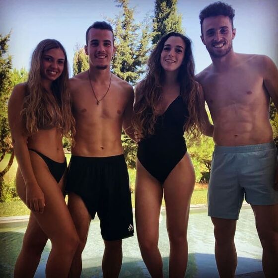 Após a morte de André Silva, Paula Calvelhe enfrenta luto com apoio familiar