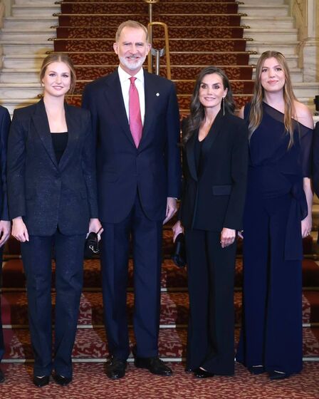 Estilo e elegância real em Espanha: Leonor e Sofia brilham ao lado dos pais