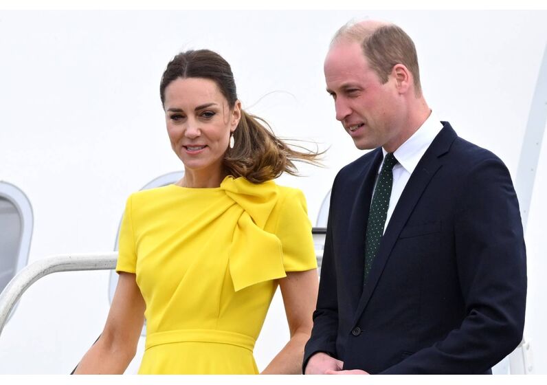 William e Kate desfrutam de férias na Grécia, mas são acusados de ostentação