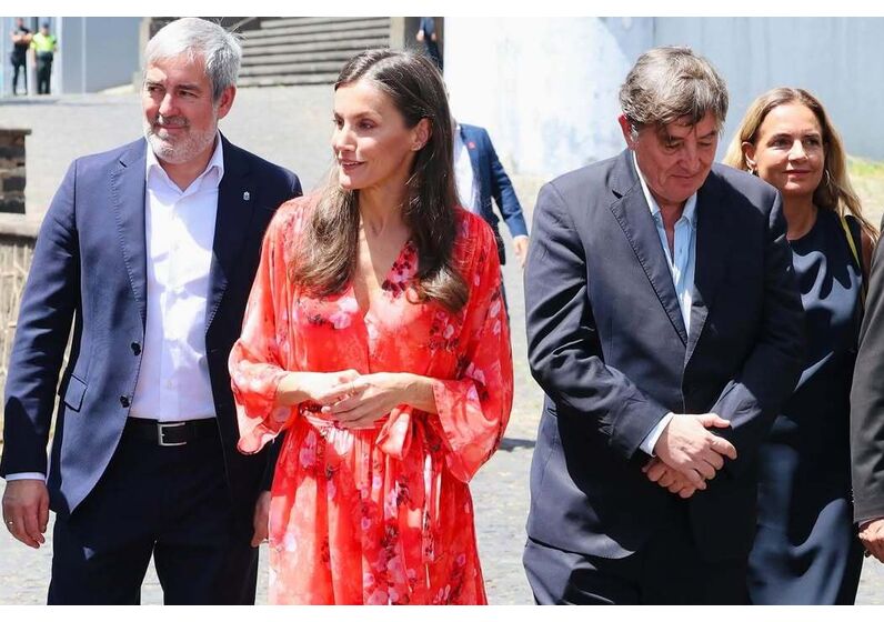 Letizia na reunião anual dos diretores do Instituto Cervantes