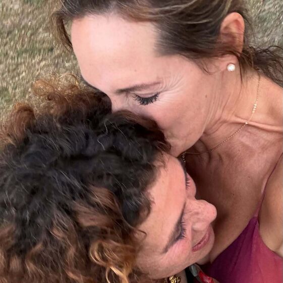 Ana Brito e Cunha celebra 50 anos com família e amigos numa festa
