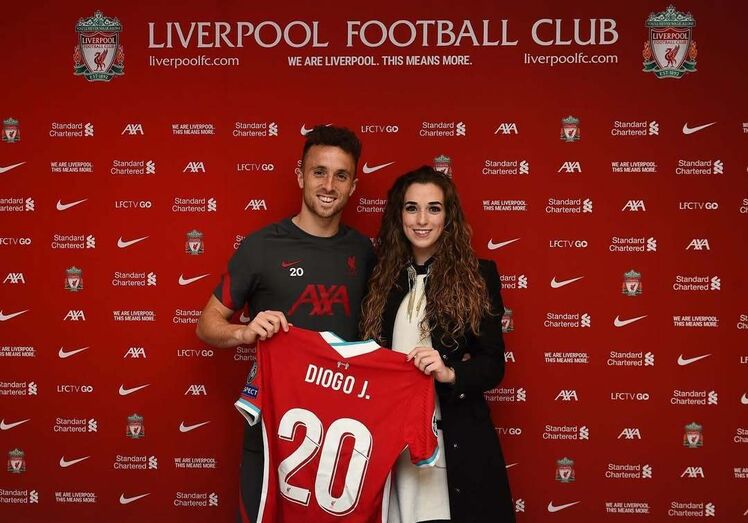 Diogo Jota renova contrato com o Liverpool Football Club