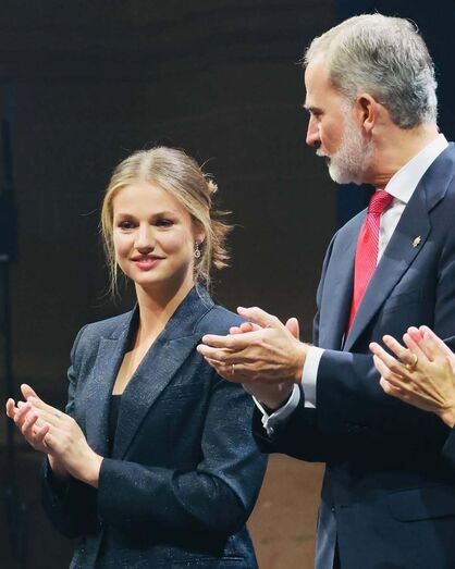 Família real espanhola junta-se na entrega de prémios da Fundação Princesa de Girona