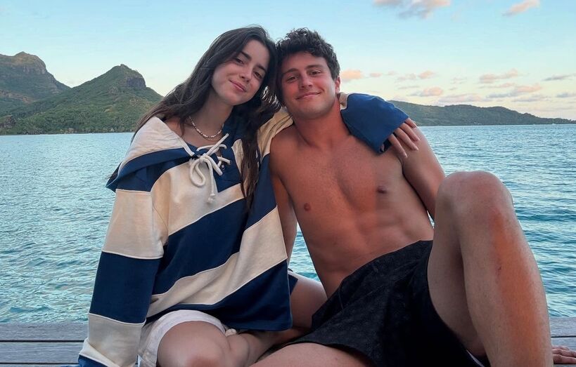 João Neves e Madalena Aragão desfrutam de férias românticas