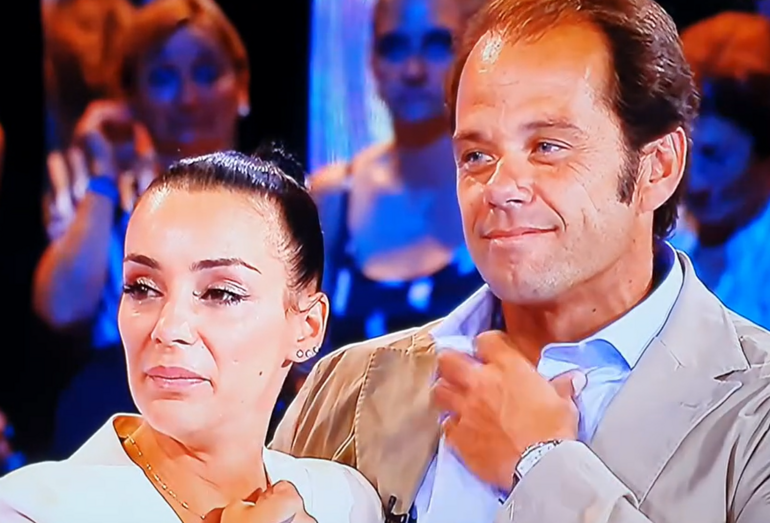 Luíza Abreu iniciou conversa com o ex-cunhado, João Moura Caetano