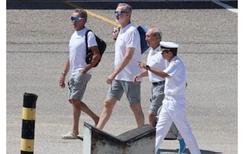 Felipe VI ruma a Maiorca para praticar vela, um dos seus hobbies