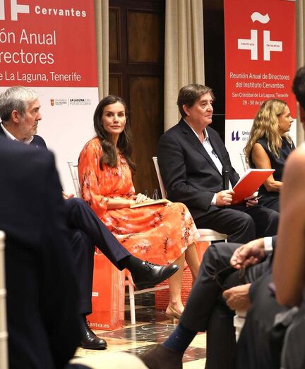 Letizia na reunião anual dos diretores do Instituto Cervantes
