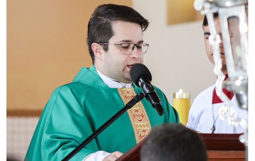 Padre Danilo César