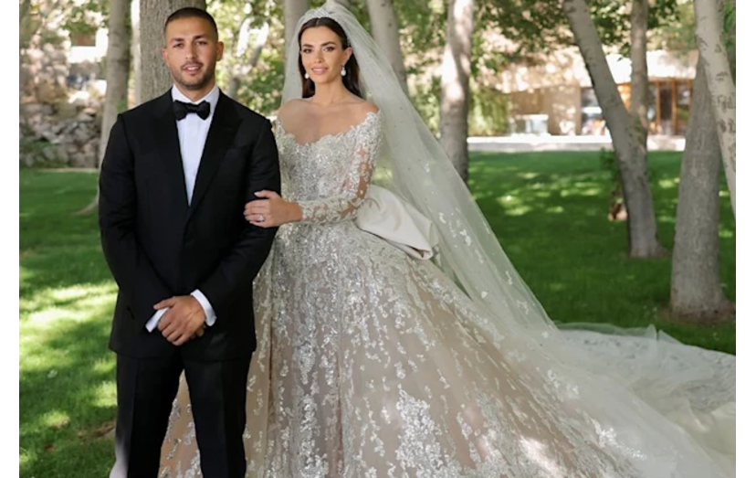 Casamento de Celio Saab e Zein Qutami com vestidos Elie Saab.