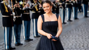 Princesa Isabella criticada por usar camisola com frase controversa no Festival de Skanderborg