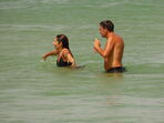 Luís Montenegro de férias com a mulher no Algarve