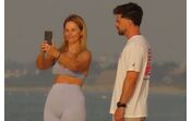 Cristina Ferreira e o namorado João Monteiro na Praia Verde, Algarve