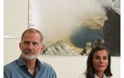 Felipe e Letizia visitam áreas afetadas pelos incêndios em Espanha