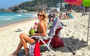 Pimpinha Jardim aproveita férias no Rio de Janeiro após o divórcio