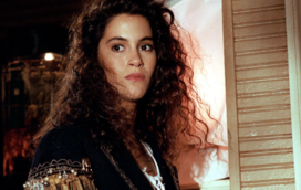 Jami Gertz: a atriz mais rica de Hollywood... que não é assim tão famosa! Saiba de onde vem a sua fortuna que faz inveja a outras superestrelas do cinema