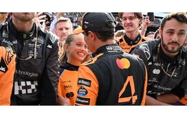 Não se largam! Cada vez mais apaixonados, Margarida Corceiro e Lando Norris bem juntinhos em Ibiza