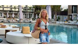 Verão em alta: As imagens que marcam as férias de Zulmira Garrido em Ibiza