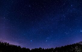 De olho nas estrelas! A beleza dos céus na 'casa mais estranha do mundo"