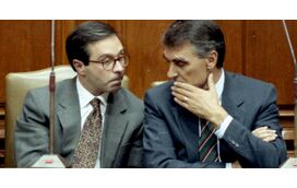 O peso do passado: as imagens dos anos de Marques Mendes no governo ao lado de Aníbal Cavaco Silva

