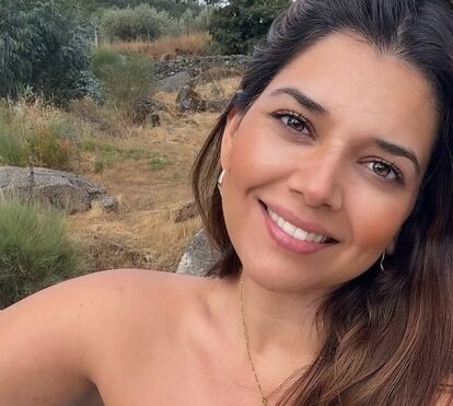 Repórter da CNN Portugal é surpreendida pelas chamas em direto e vive momentos de pânico com o carro totalmente destruído