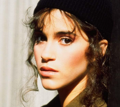 Conheça Jami Gertz: a atriz mais rica de Hollywood que tem mais de 10 mil milhões de euros