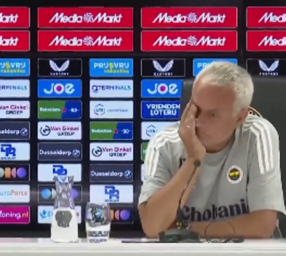 José Mourinho não consegue conter a emoção ao lembrar Jorge Costa: 'É uma parte da minha história que vai'