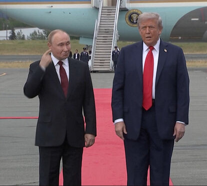 'Vai parar de matar civis?': A pergunta que marcou o encontro de Putin com Trump
