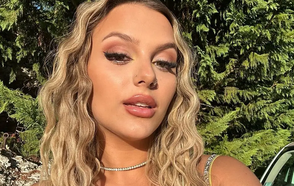 Yara, a filha de Sérgio Rossi e Bruna