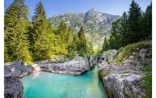 Alpe-Adria Trail liga Áustria, Eslovénia e Itália 