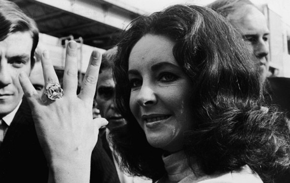 O anel de noivado de Liz Taylor