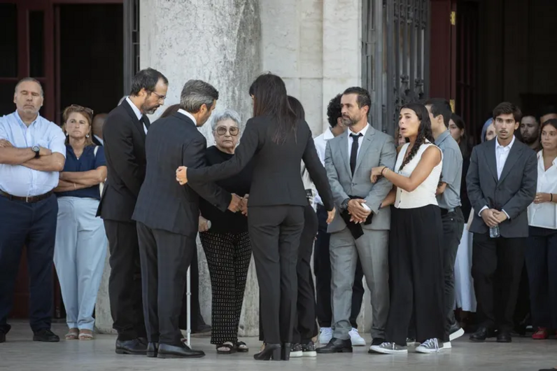 Personalidades dão último adeus a Joaquim Oliveira, empresário