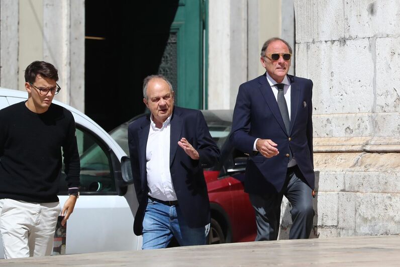 João Soares com o filho e Paulo Portas