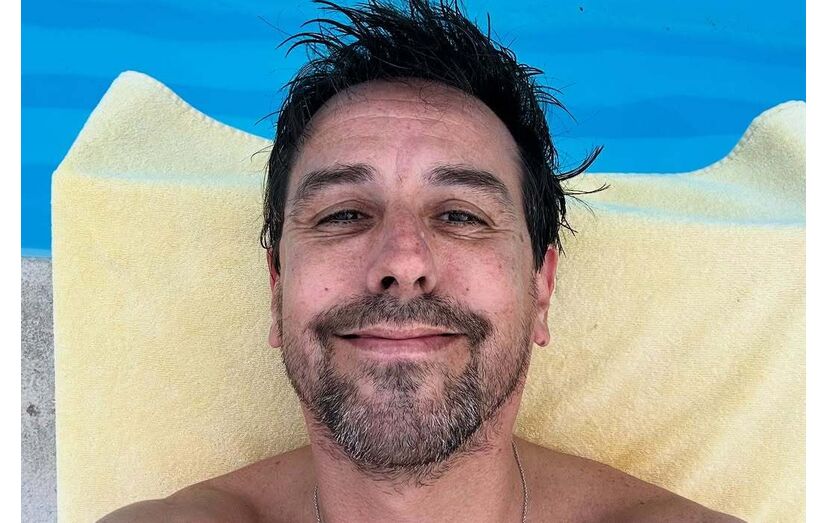 Manuel Marques mostra-se em férias