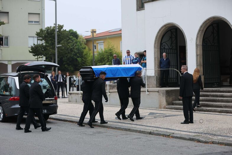 Funeral de Jorge Costa na Igreja de Cristo Rei, no Porto