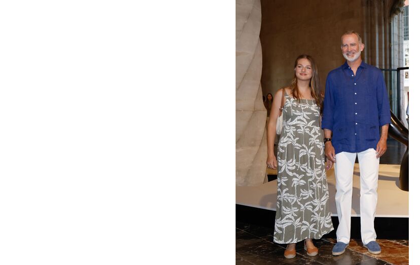 Família real espanhola em visita a Maiorca; destaque para os visuais de Leonor e Letizia