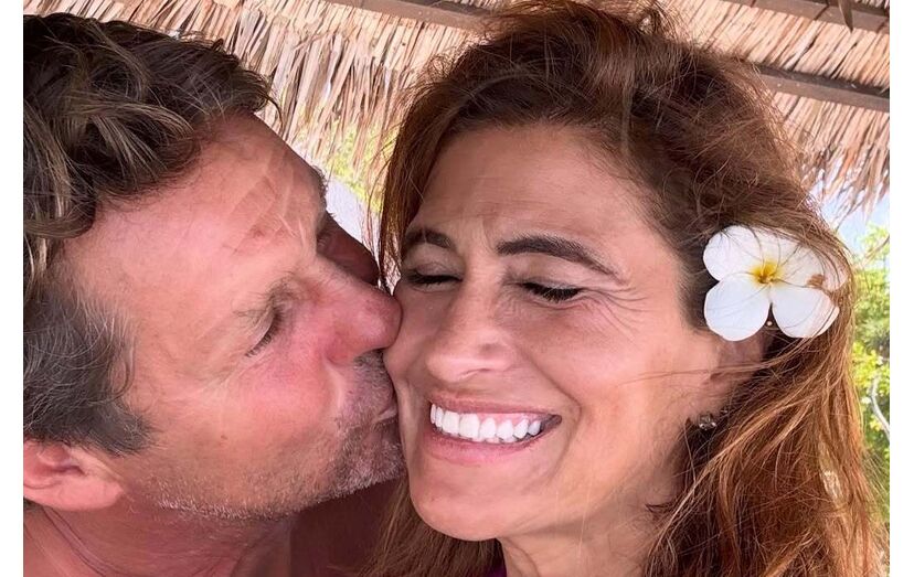 Liliana Campos aproveita dia de sol com o marido
