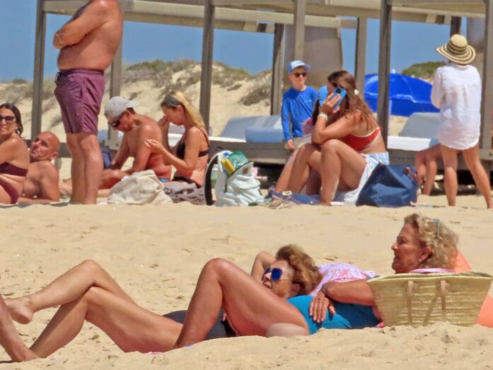 Maria João Salgado regressa à Comporta sem Ricardo Salgado, devido à doença de Alzheimer