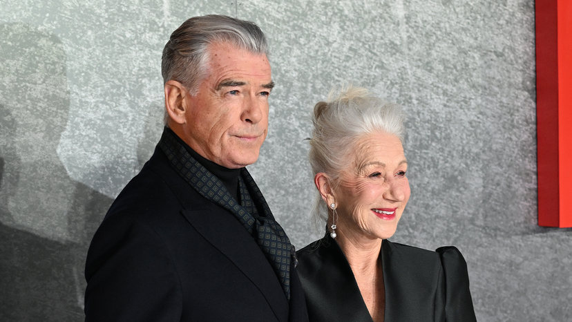 Helen Mirren e Pierce Brosnan juntos na apresentação de novo filme