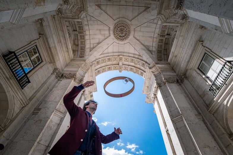 Lisboa Mágica transforma a cidade num palco de ilusões com espetáculos de magia gratuitos até dia 24