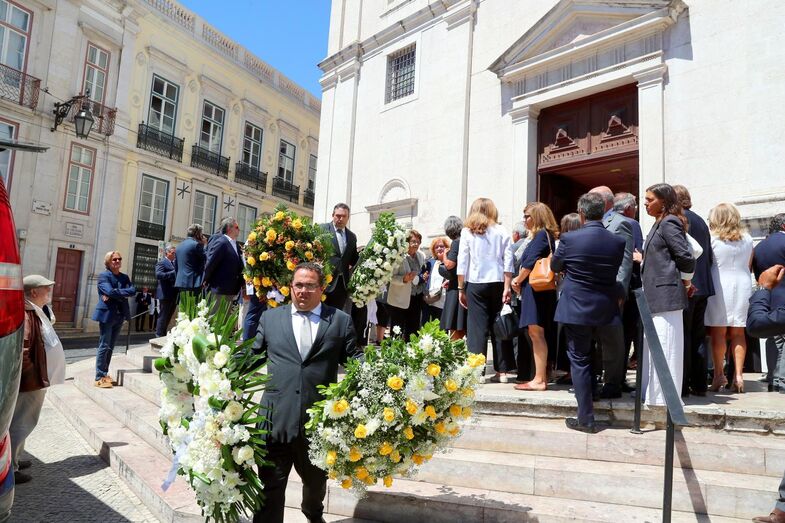 Último adeus a Teresa Caeiro na Igreja de São Roque, em Lisboa