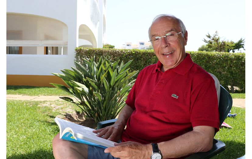 Luís Marques Mendes na casa de Vilamoura 