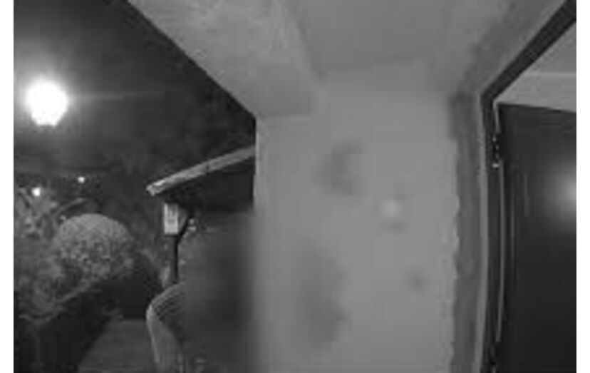 Câmara de segurança captou agressões de homem à mulher na Madeira, com filho a assistir