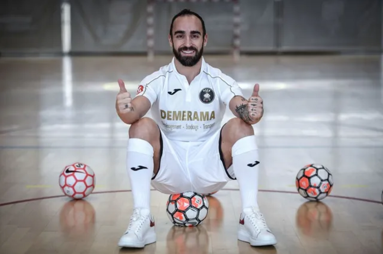 Ricardinho tem nova companheira, Madelín Pinto, após o fim do casamento