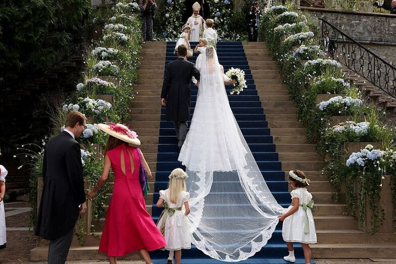 Casamento real no Liechtenstein une princesa Marie Caroline e Leopoldo Maduro Vollmer.
