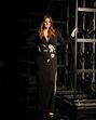 Maria Botelho Moniz destaca-se com elegância na apresentação do 'Big Brother Verão'.
