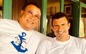 Luís Figo encerra espaço Sete, em Vilamoura, com o amigo Paulo China