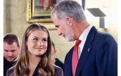 Rei Felipe, Rainha Letizia e Princesa Leonor em Navarra